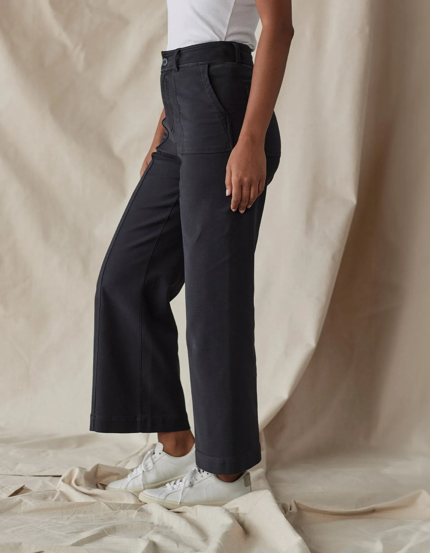 Comfort Terry Wide Leg Crop Pant in Phantom