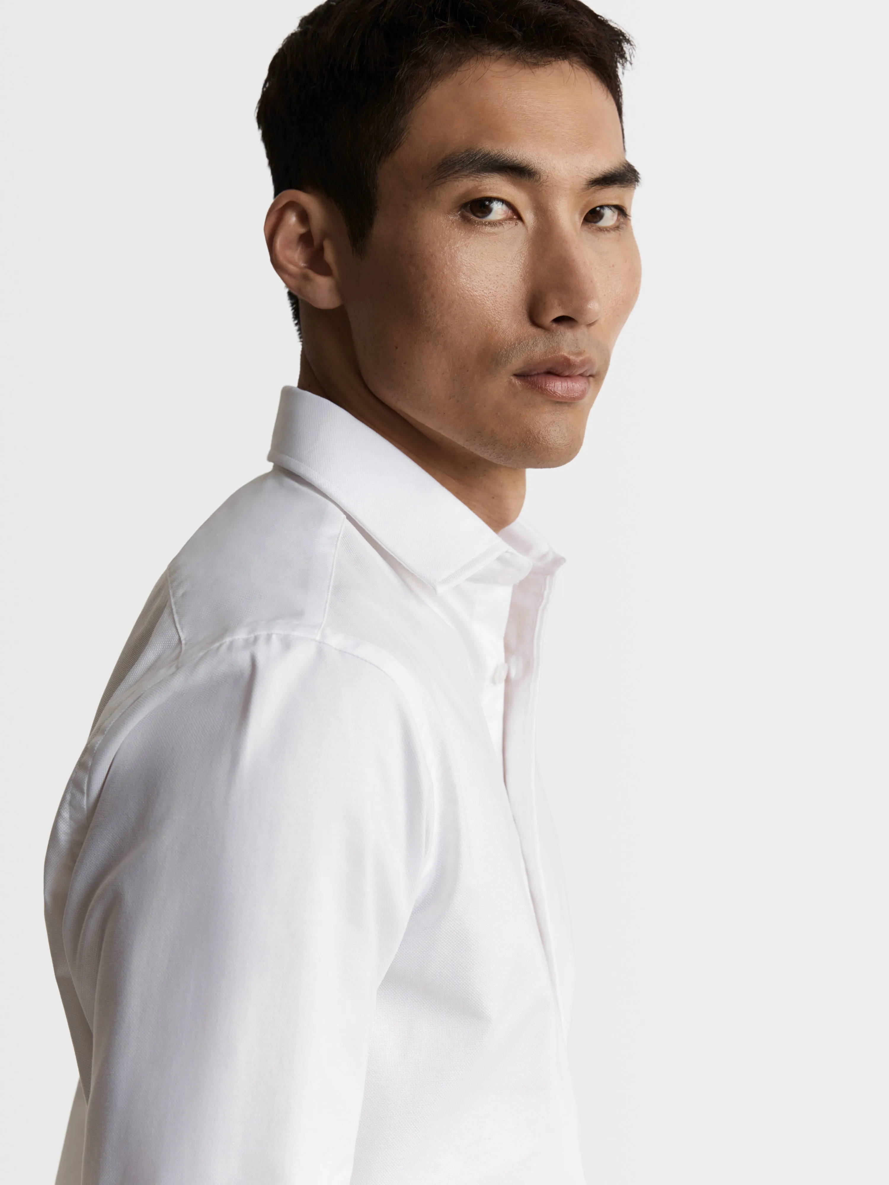 White Poplin Stretch Fitted Single Cuff Cutaway Collar Shirt